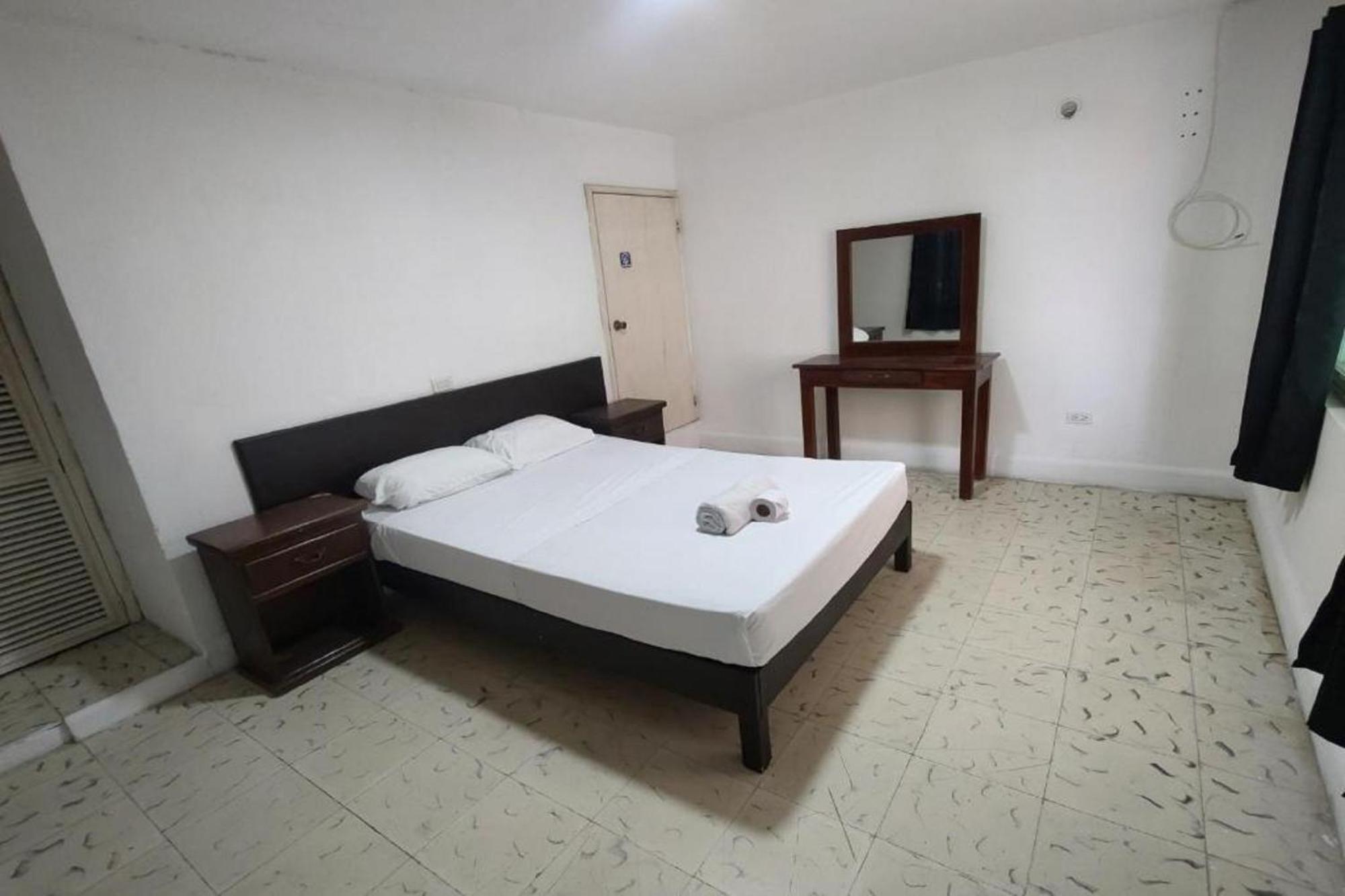 Oyo Hotel Colibri Chetumal Exterior photo